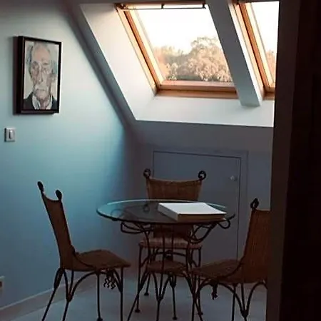 Oda ve Kahvaltı Les Evens